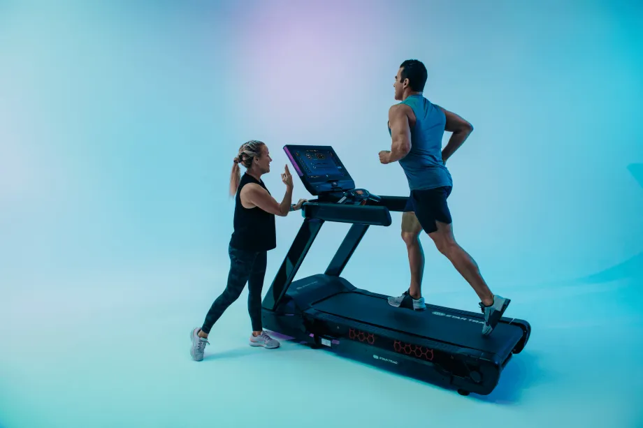 next-gen-cardio-star-trac-10trx-freerunner-image-gallery-3