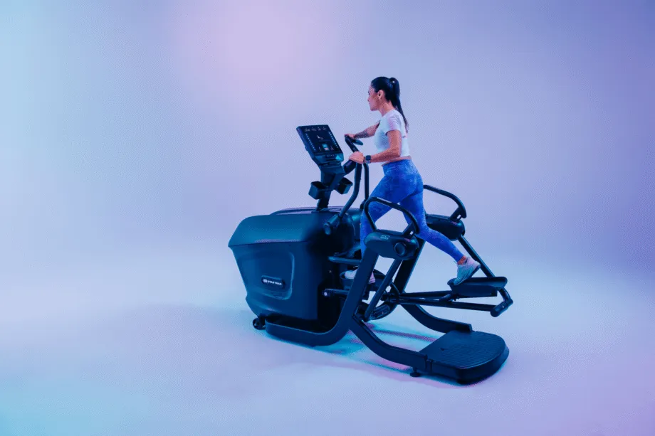 next-gen-cardio-star-trac-8-vs-versastrider-image-gallery-2